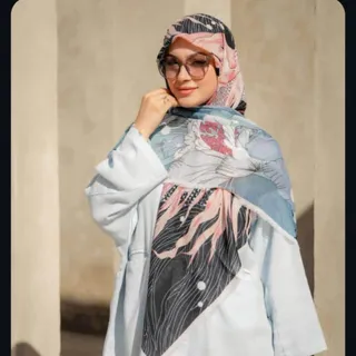 روسری سیااسکارف