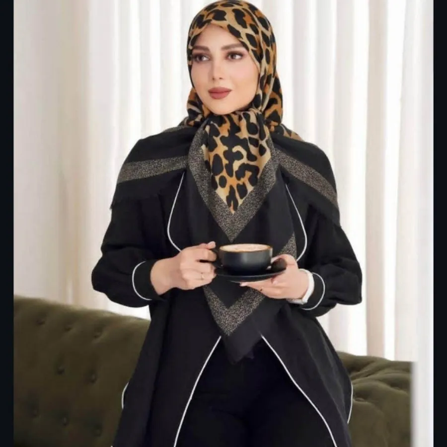 روسری سیااسکارف