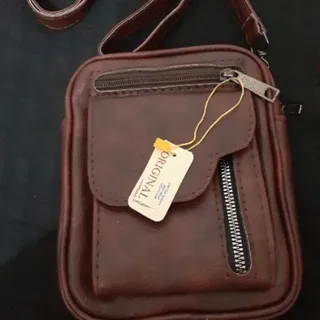 کیف قهوه ای