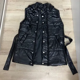 پافر چرم کلاهدار مزونی