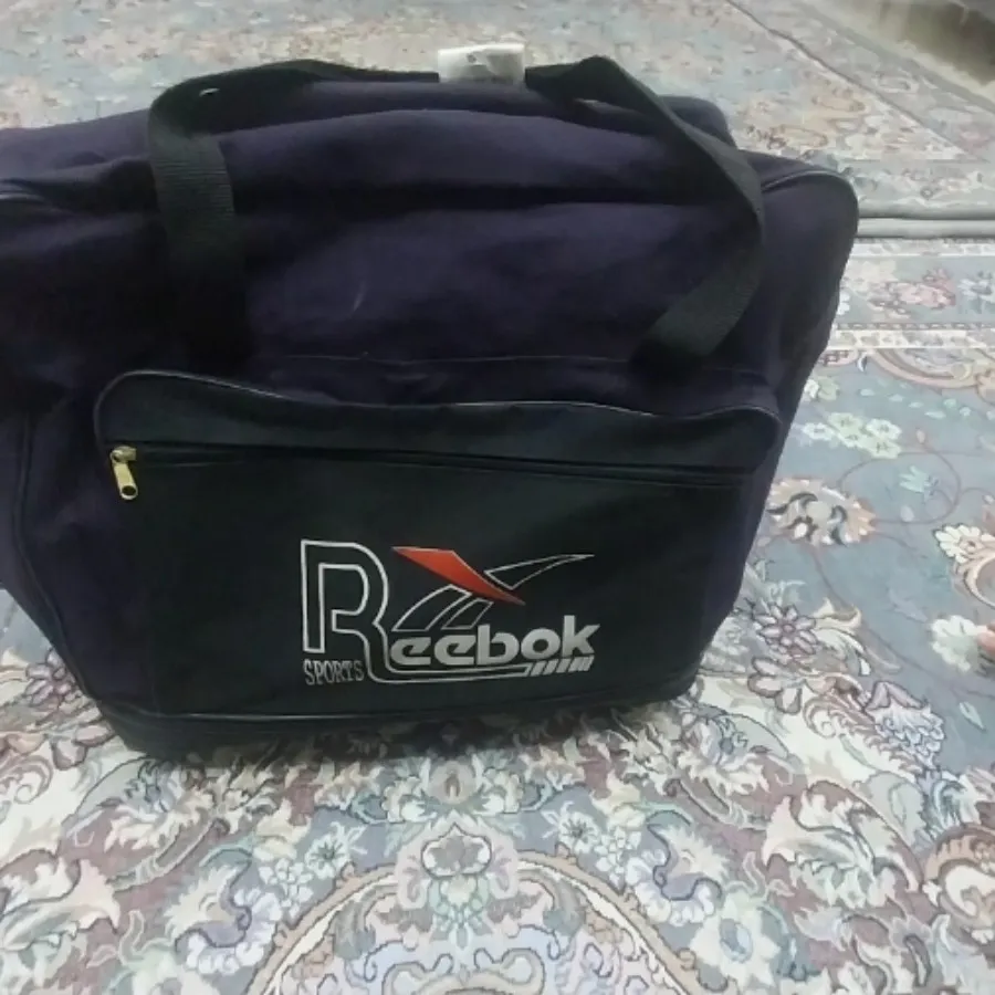 ساک مسافرتی طبقه ی سالم ت