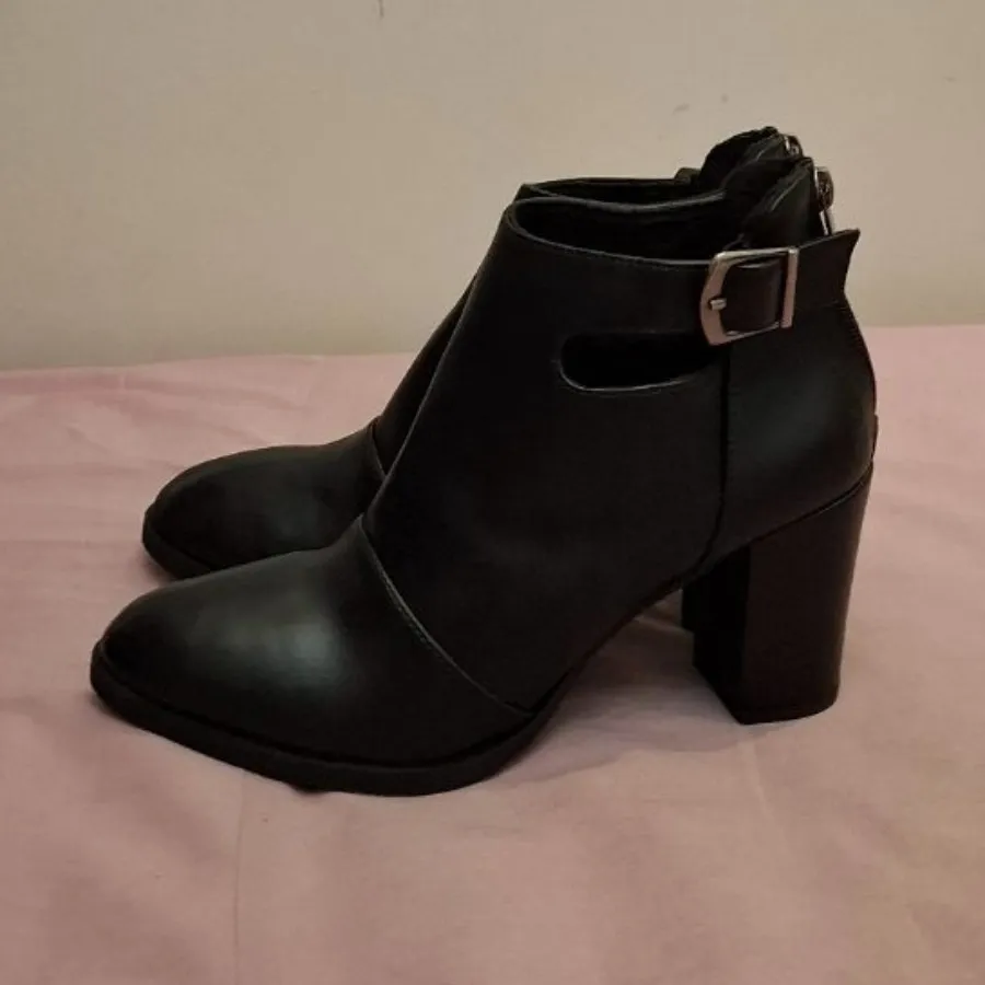 نیم بوت زنانه