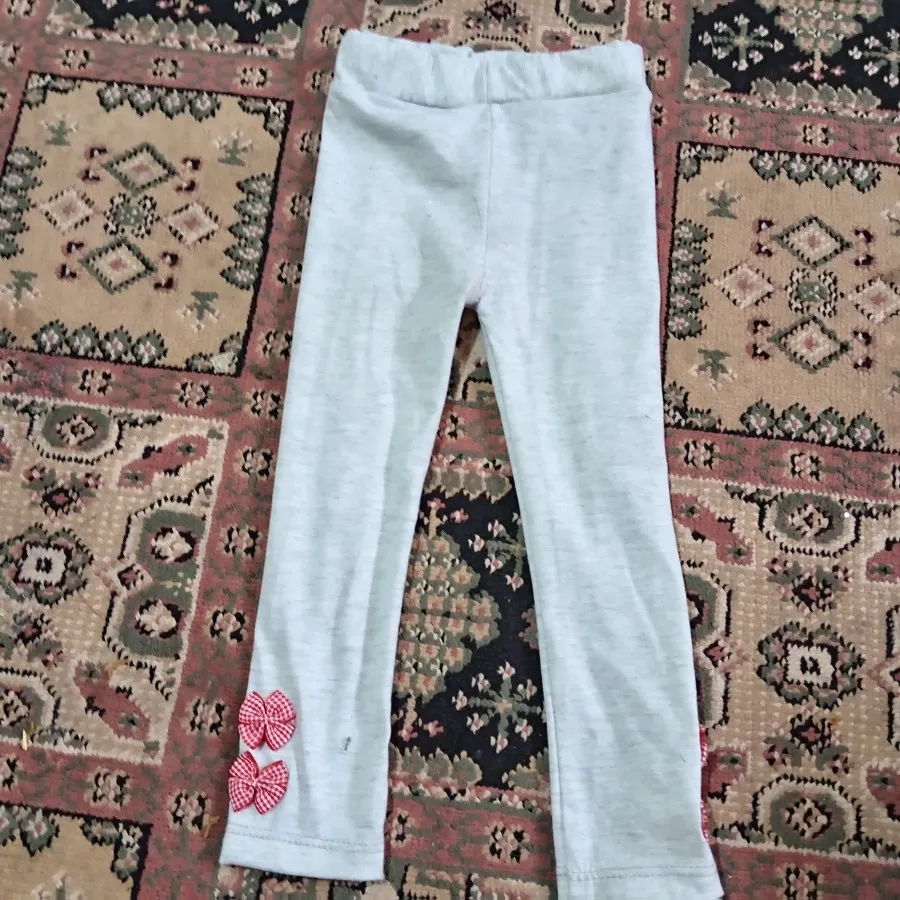 شلوار دخترونه