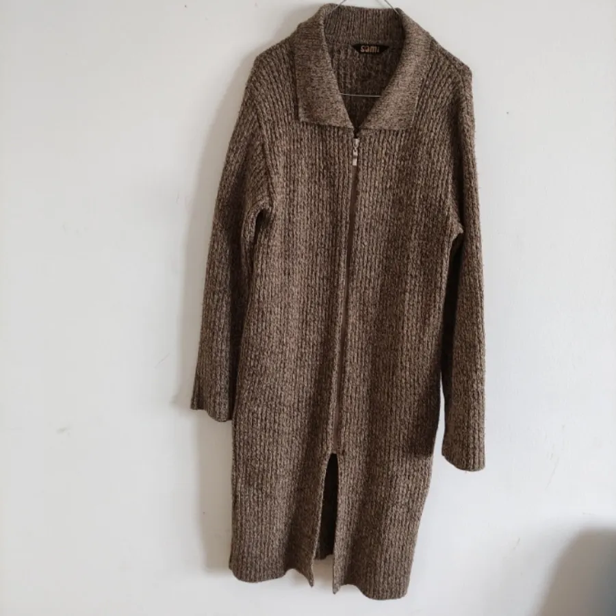 مانتو بافتنی بسیارباکیفیت