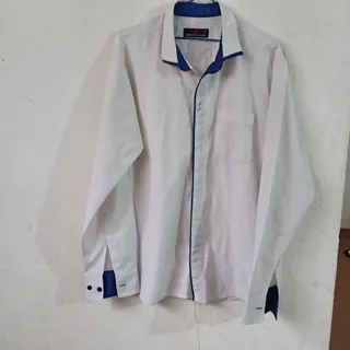 پیراهن سفید