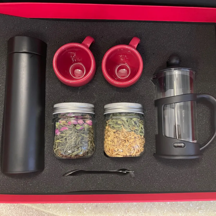 پک هدیه شب یلدا