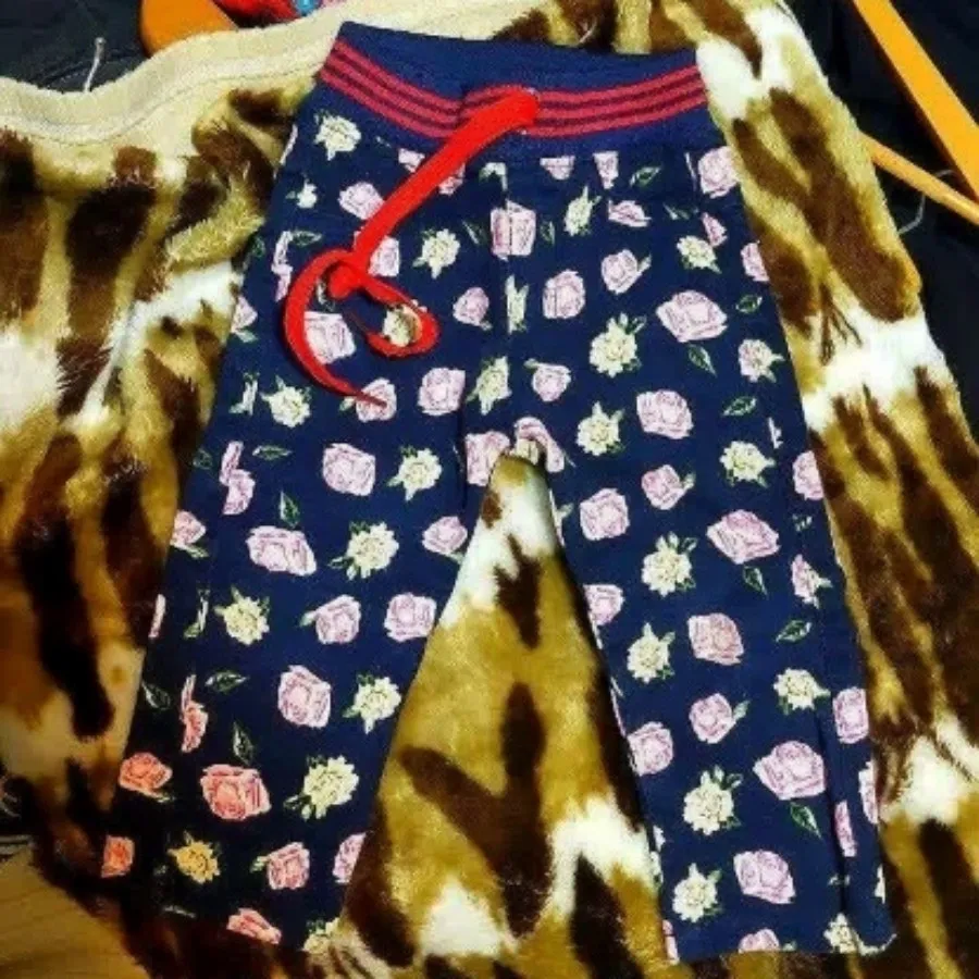 شلوار نوزادی
نو
بیرونی