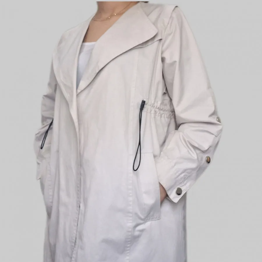 ترنچ کت بلند کرم روشن