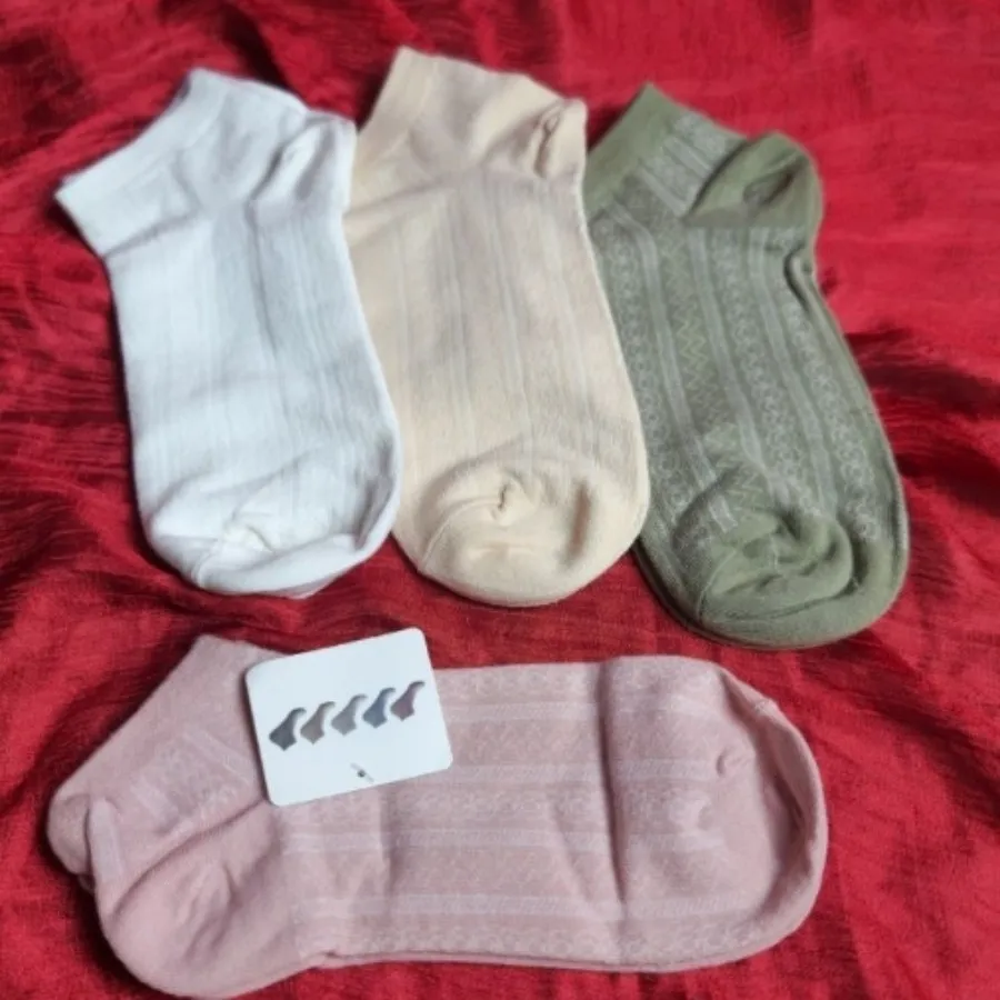 جوراب زنانه نخی