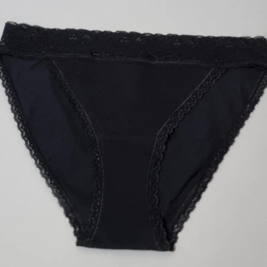 شورت نخی زنانه