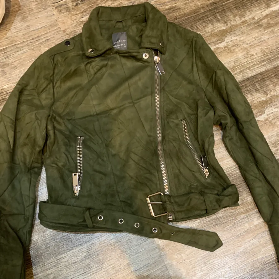 کت کوتاه primark