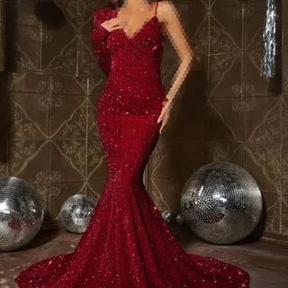 قرمز یلدایی