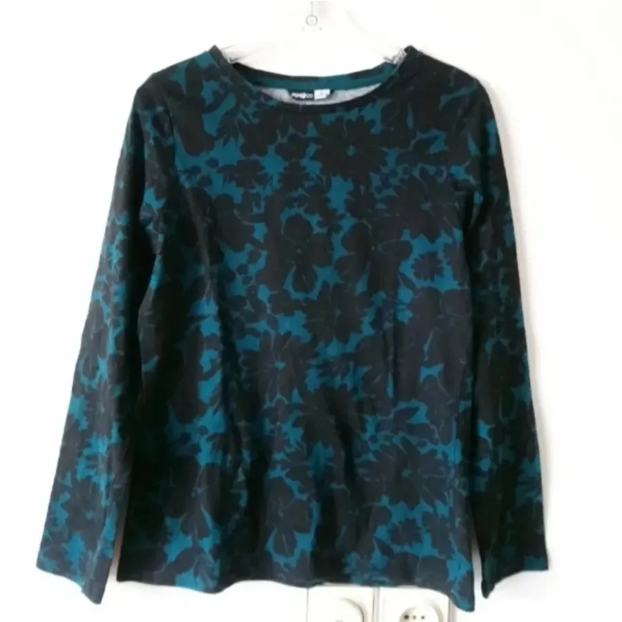 بلوز تریکو زنانه