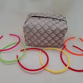 کیفی پر از هدیه و شانس