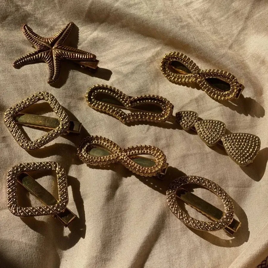 گل سر گیره مو