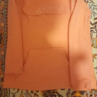 سوییشرت گلبهی کلاه دار