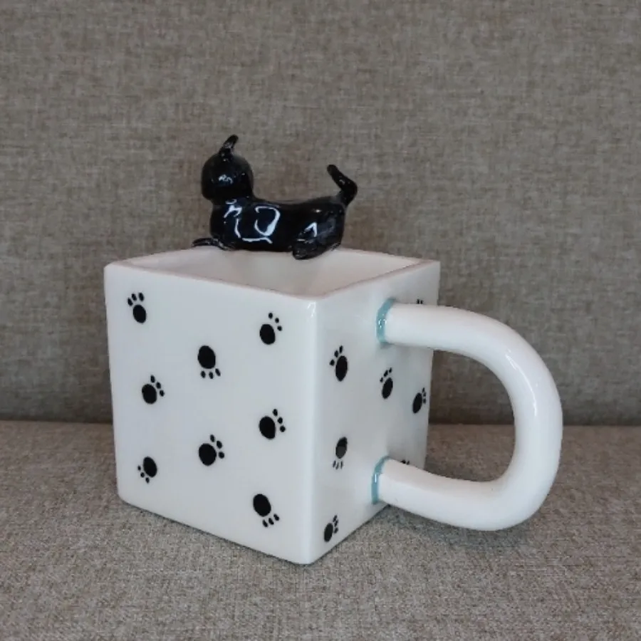 ماگ گربه برجسته