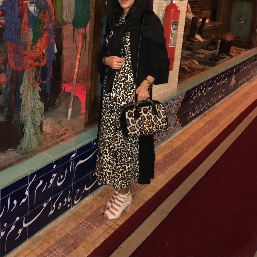 مانتو مشکی بلند