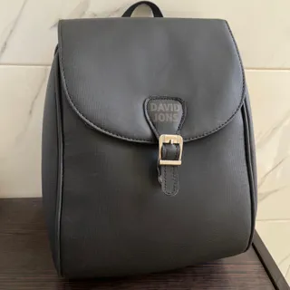 کوله دیوید جونز