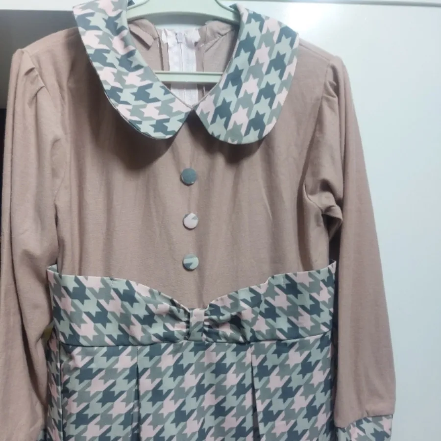 پیراهن دخترانه