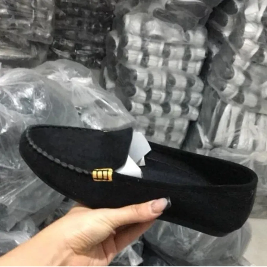 کالج کفش زنانه