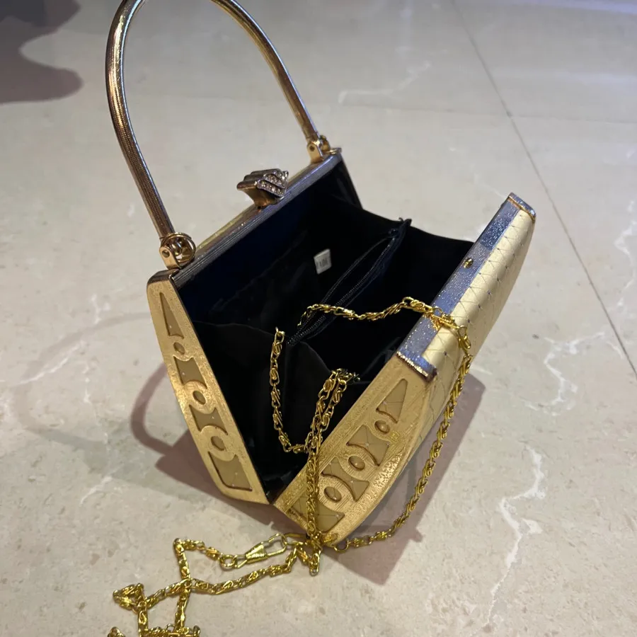 کیف مجلسی طلایی