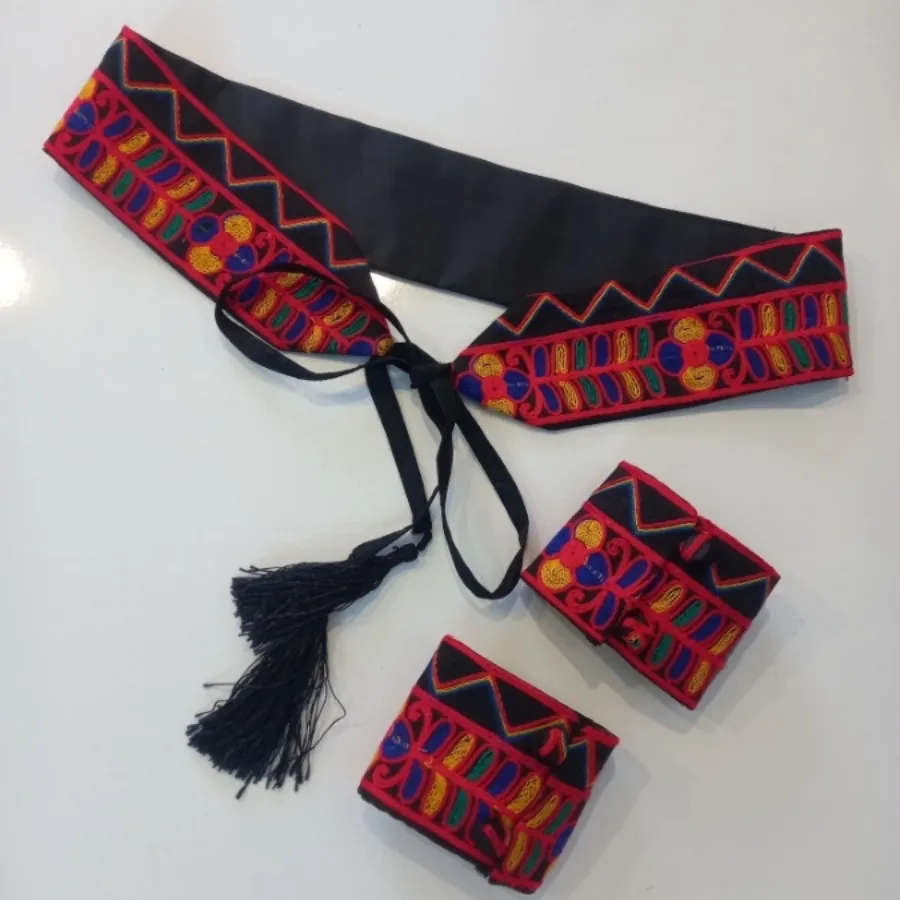 ست کمربند و مچ