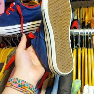 الستار لژدار