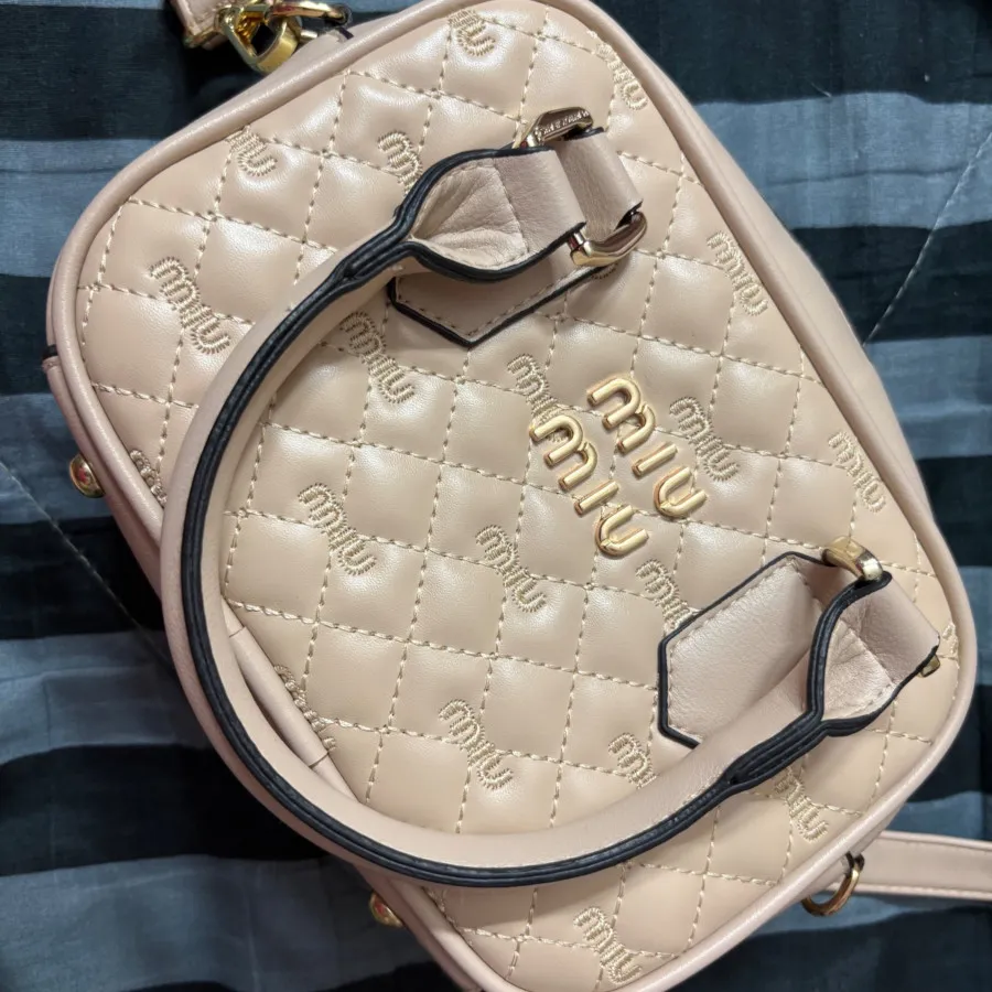 کیف مستر میو‌میو