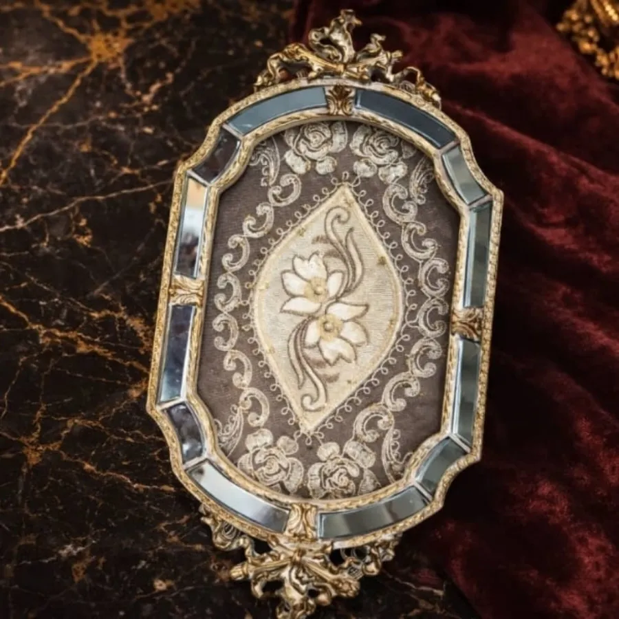 سینی آنتیک لاکچری