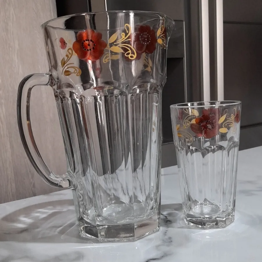 پارچ و لیوان