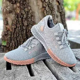 کتونی بافتی ادیداس