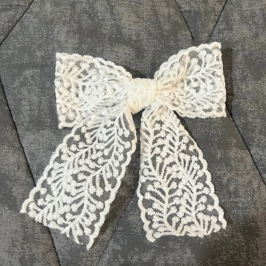 گل سر پاپیونی