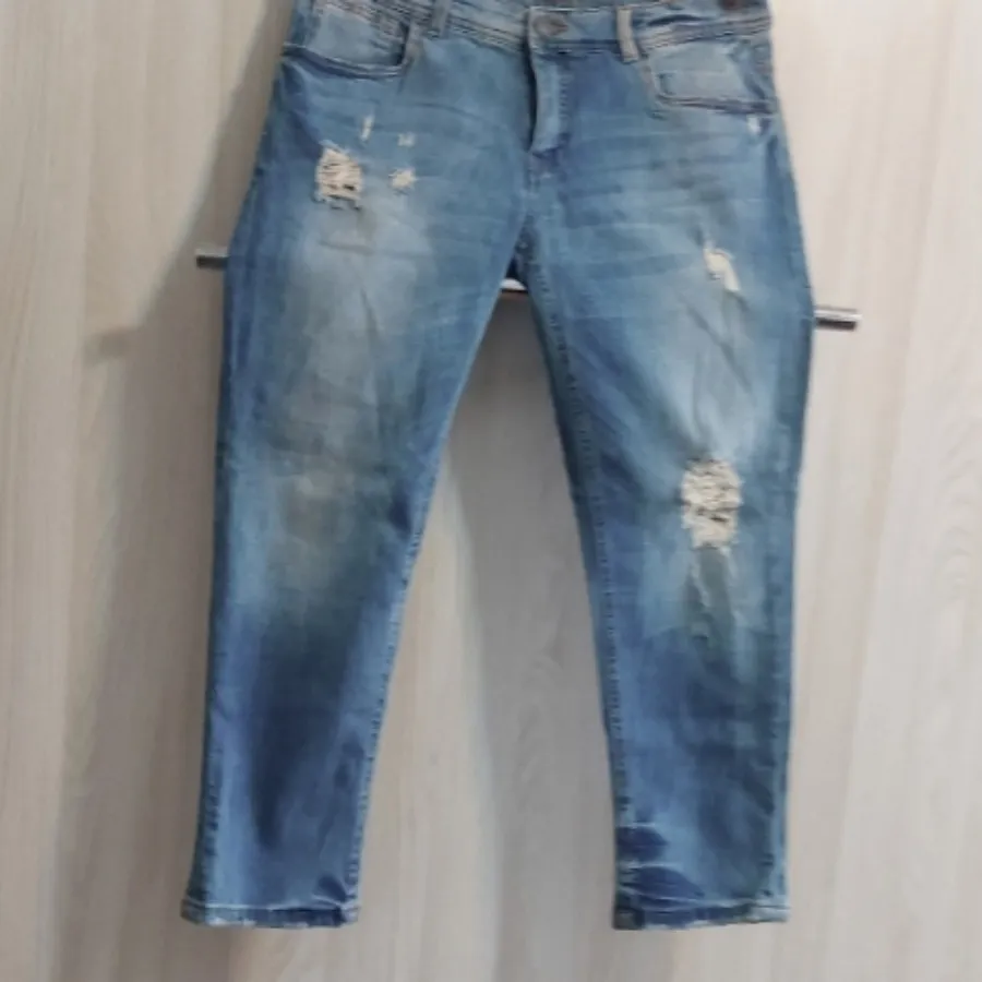 شلوار لی زاپدار