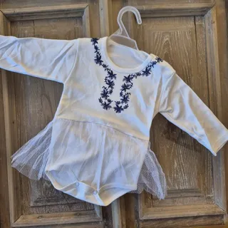 پیراهن گلدوزی دار