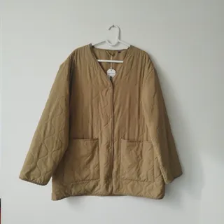 کاپشن جین وست