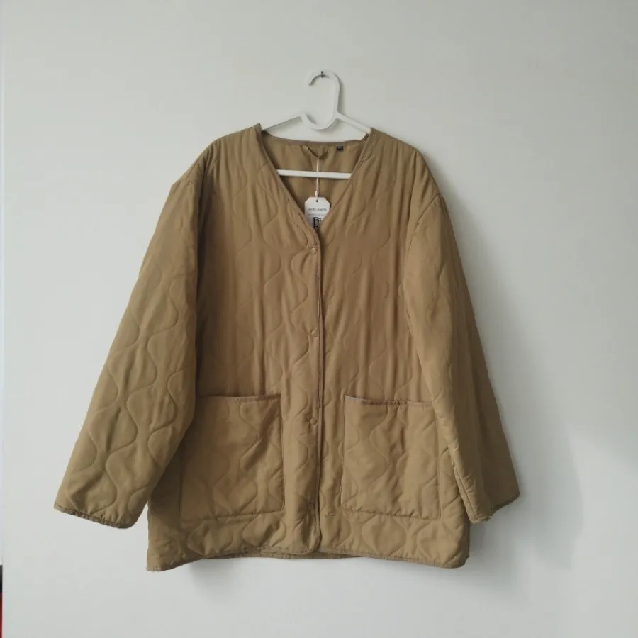 کاپشن جین وست