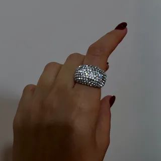 انگشتر تمام نگین