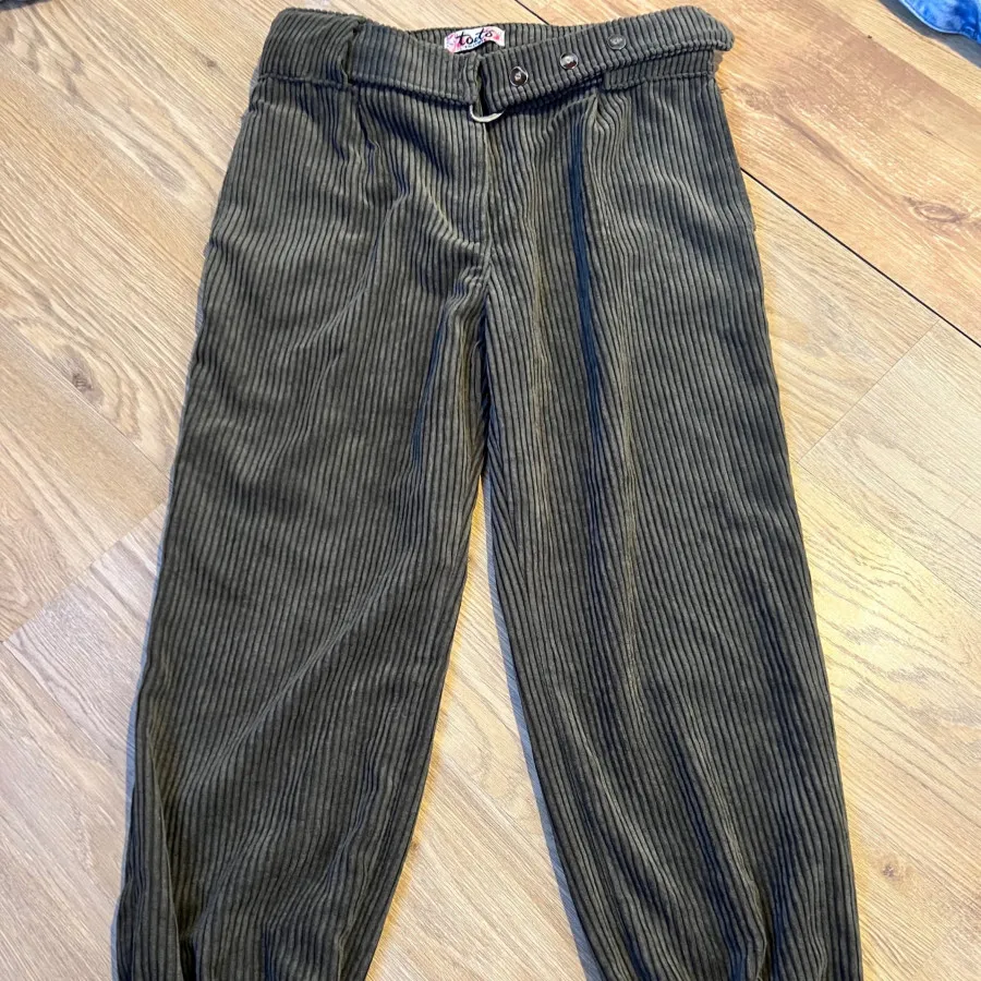 شلوار مخمل کبریتی