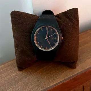 ساعت ضد آب ice