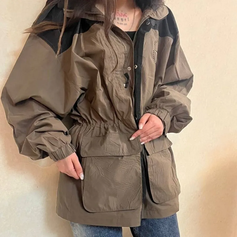 بارانی بادگیر