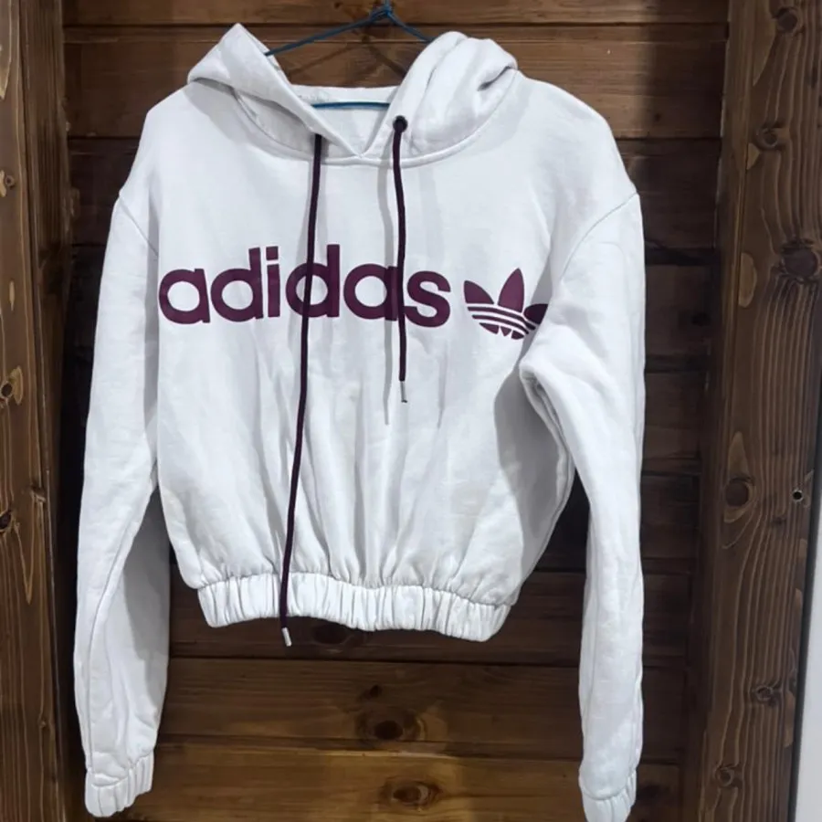 هودی کلاهدار