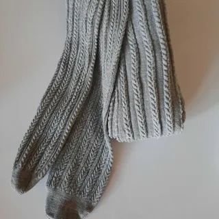 جوراب شلواری گندمی بافت