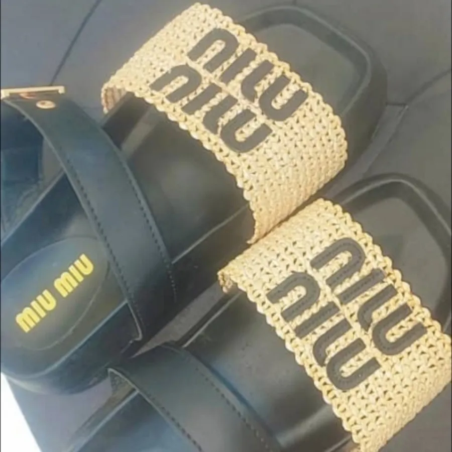 صندل زنانه میو میو(طبی)