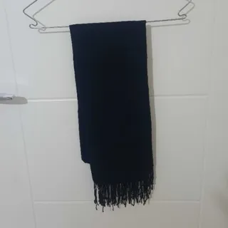 شال مشکی نخی