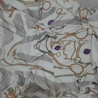 روسری قواره دار حریر