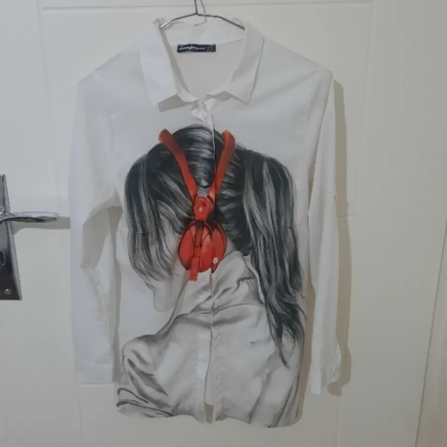 شومیز سفید حریر