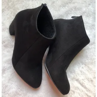 نیم بوت مخمل پشت زیپ