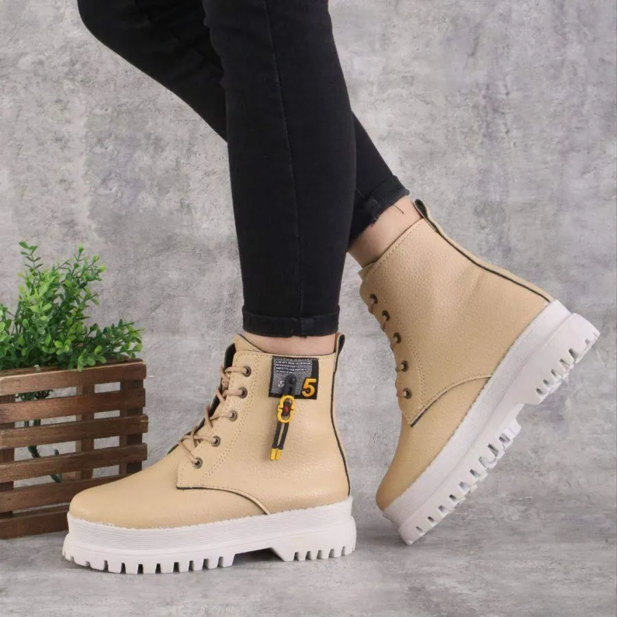 نیم بوت رایکا