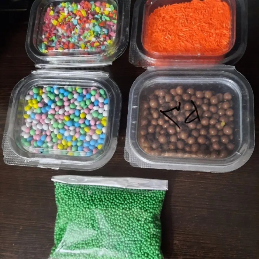 ترافل تزیین کیک